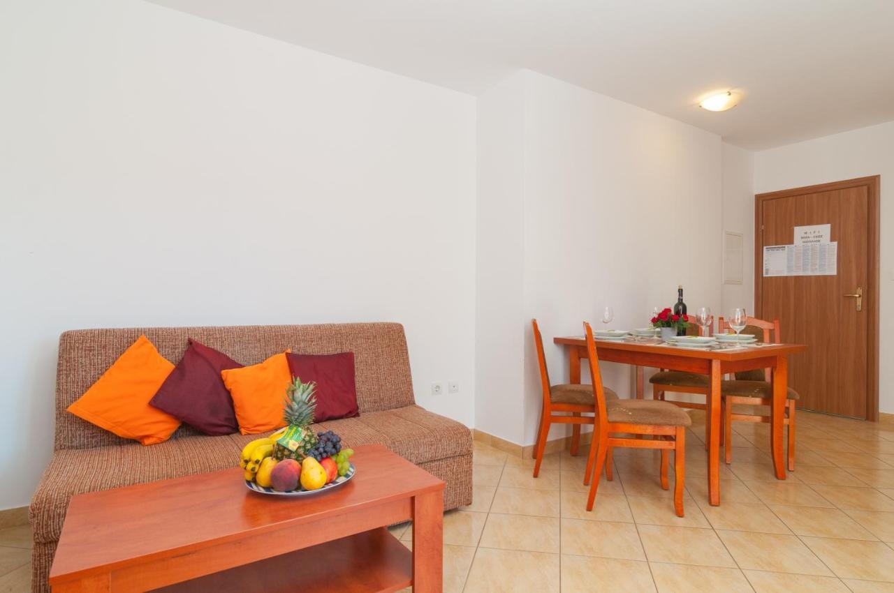 Apartments Island Beat Supetar Quarto foto