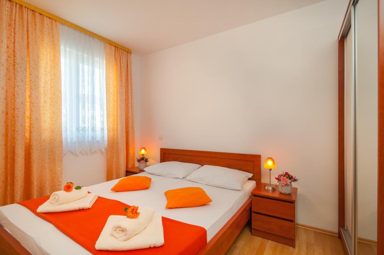 Apartments Island Beat Supetar Exterior foto