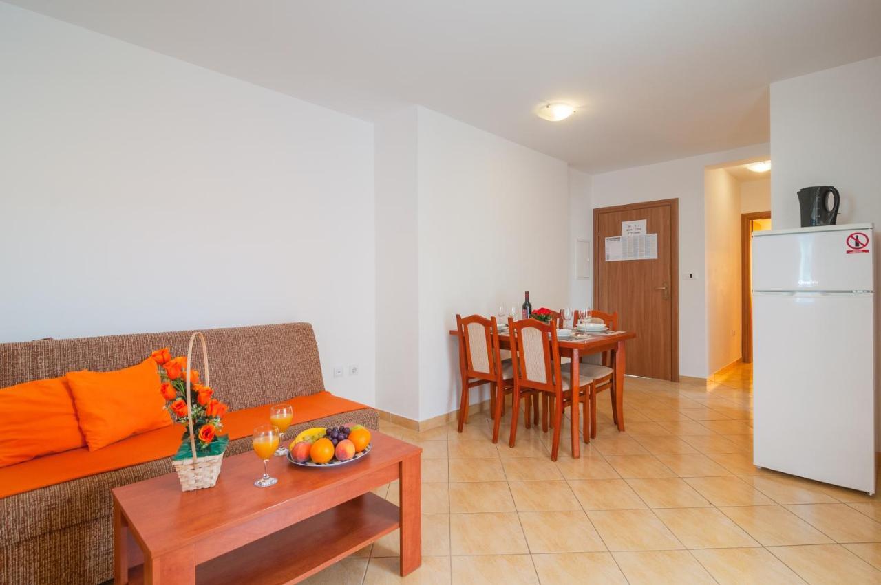 Apartments Island Beat Supetar Exterior foto